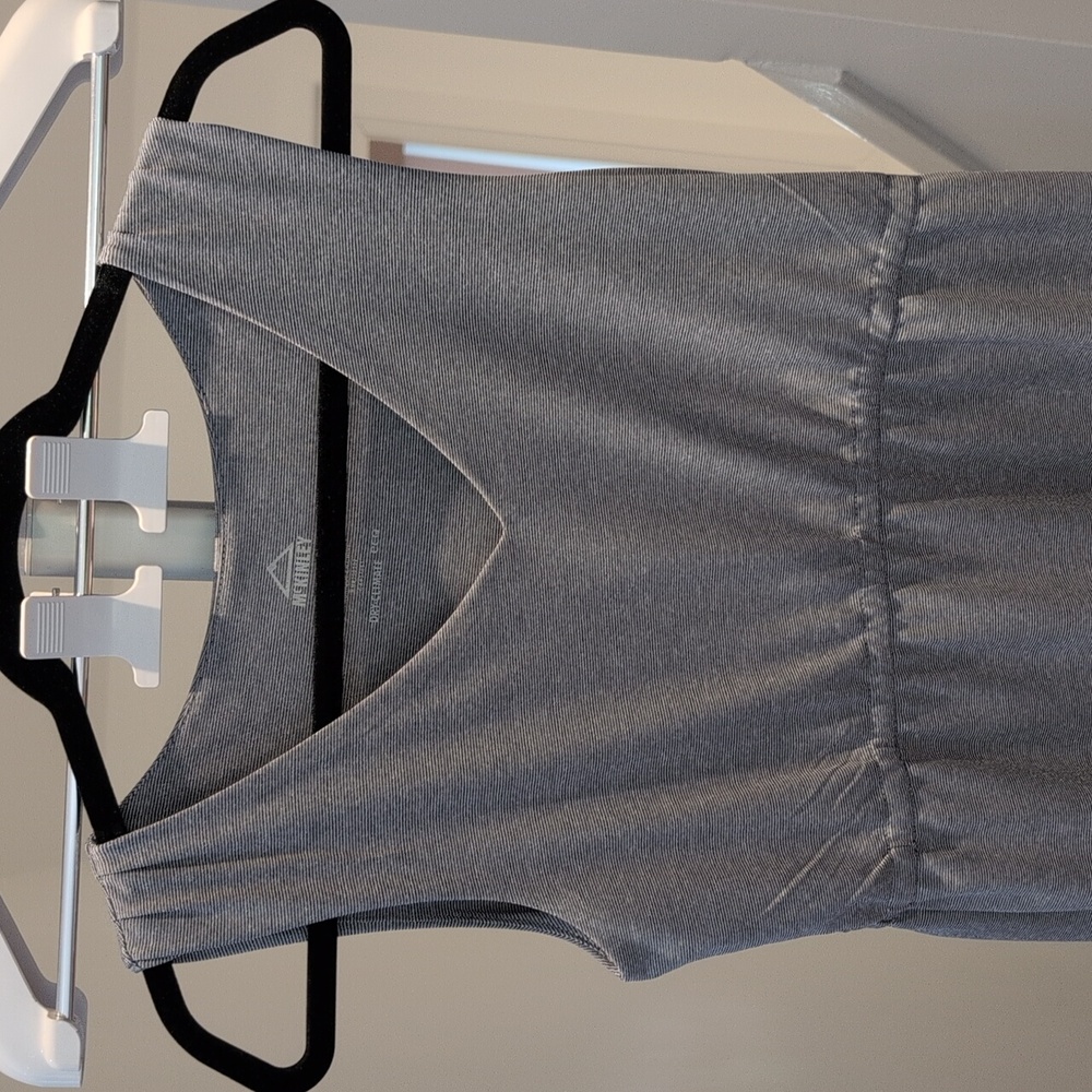 Mckinley Gray Dress - Picture 4 of 5
